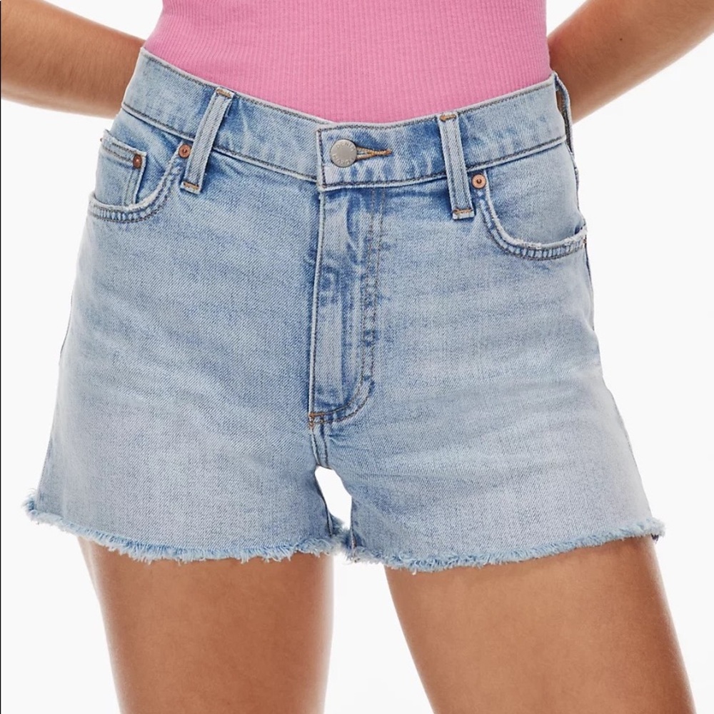 Aritzia The Denim Forum The Romy Slim Shorts